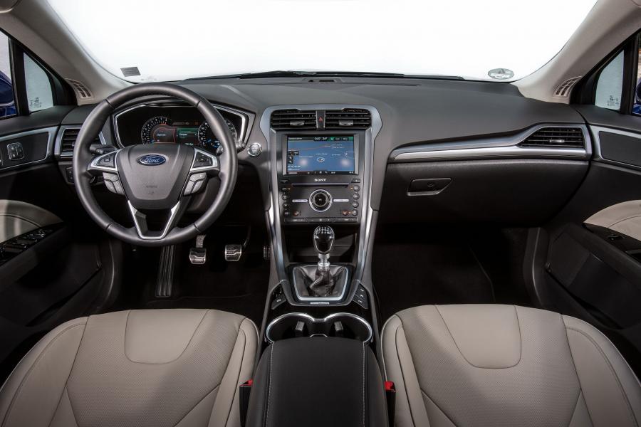  Ford Mondeo Turnier 2014 года  (фото 24 из 40)